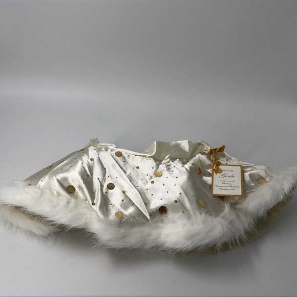 Victoria’s Secret Sexy Little Gisele Santa Costume Set - Picture 9 of 10